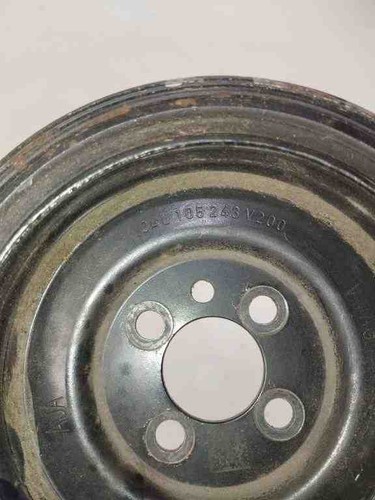 AUDI A3 Sportback 8PA Kurbelwellenriemenscheibe 04L105243 2.00 Diesel 31937366