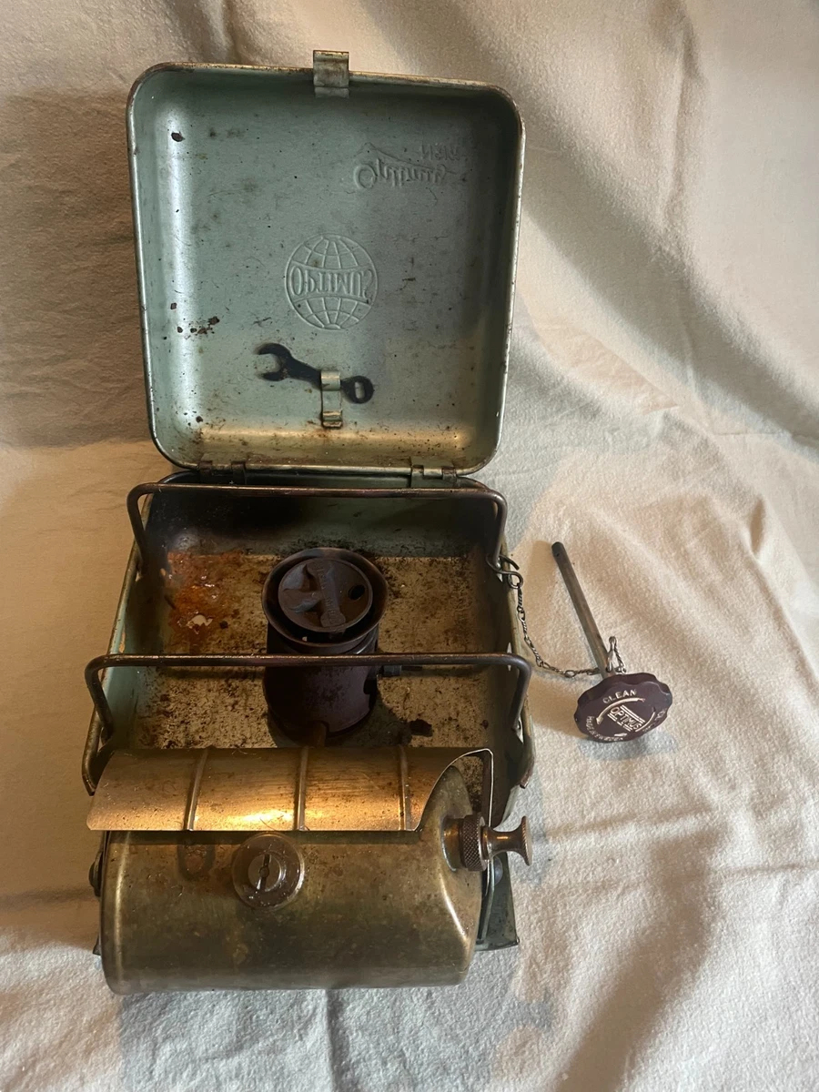 Ancien réchaud Optimus n°96, avec étain et accessoires, très