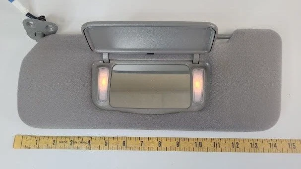 Lexus ES300 1999-2001 parasol lado del conductor izquierdo con espejo tela gris HomeLink OEM Foto 3 de 4