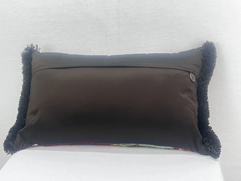 PIER 1 IMPOTS Throw Pillow 24”x13” 3-D Floral Flower Pattern Back Zip Closure - Image 3 of 4