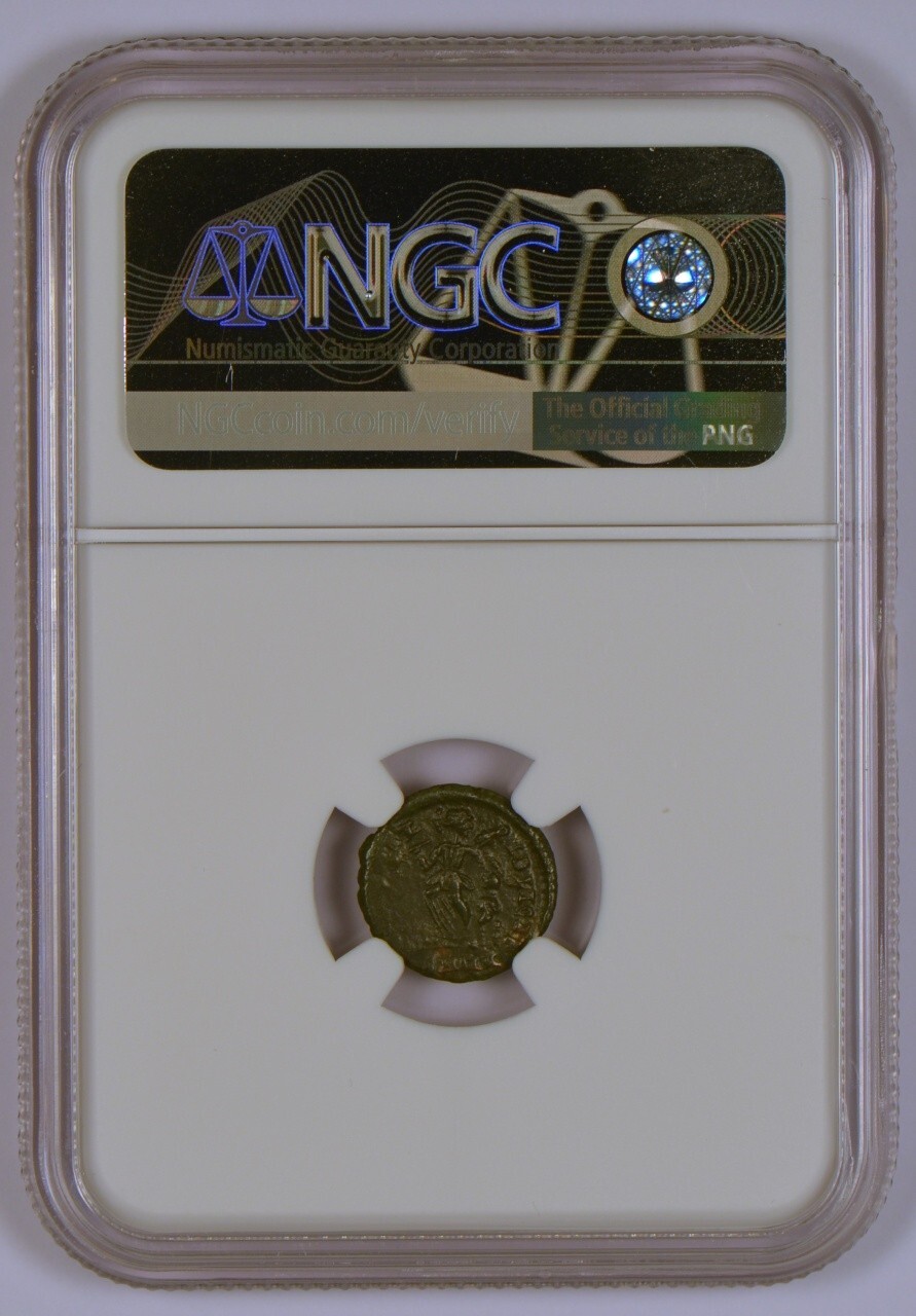Picture 4 of 6