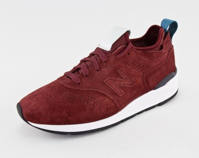 new balance 997 maroon