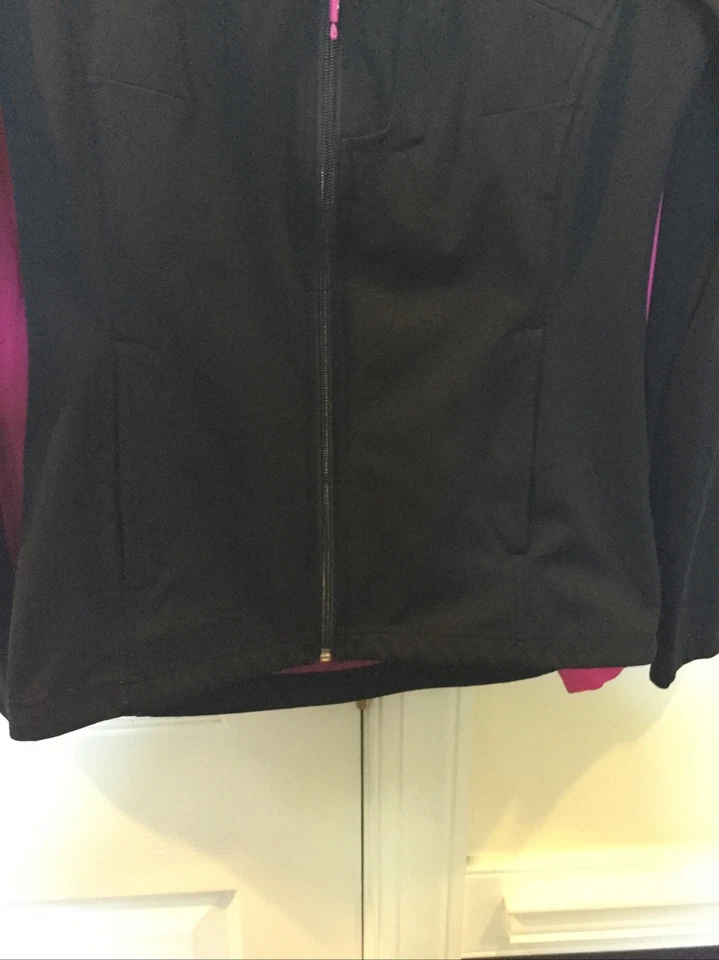 MPG Damas Talla Pequeña Negra Cremallera Completa, Chaqueta Dri Fit, Usada en Excelente Condición Foto 4 de 4