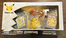 Pokémon TCG Celebrations Premium Figure Collection Pikachu VMAX