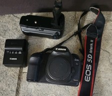 Canon EOS 5D Mark II Digital SLR Camera 21.1MP Body Only battery grip