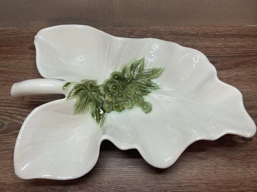 Vintage HULL Pottery Leaf Shaped Serving Dish with Green Grape Accents, U.S.A.