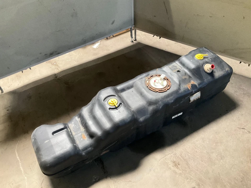 Tanque de combustible de gasolina Ford F-250 11-16 6,2 L con bomba OEM Foto 4 de 4