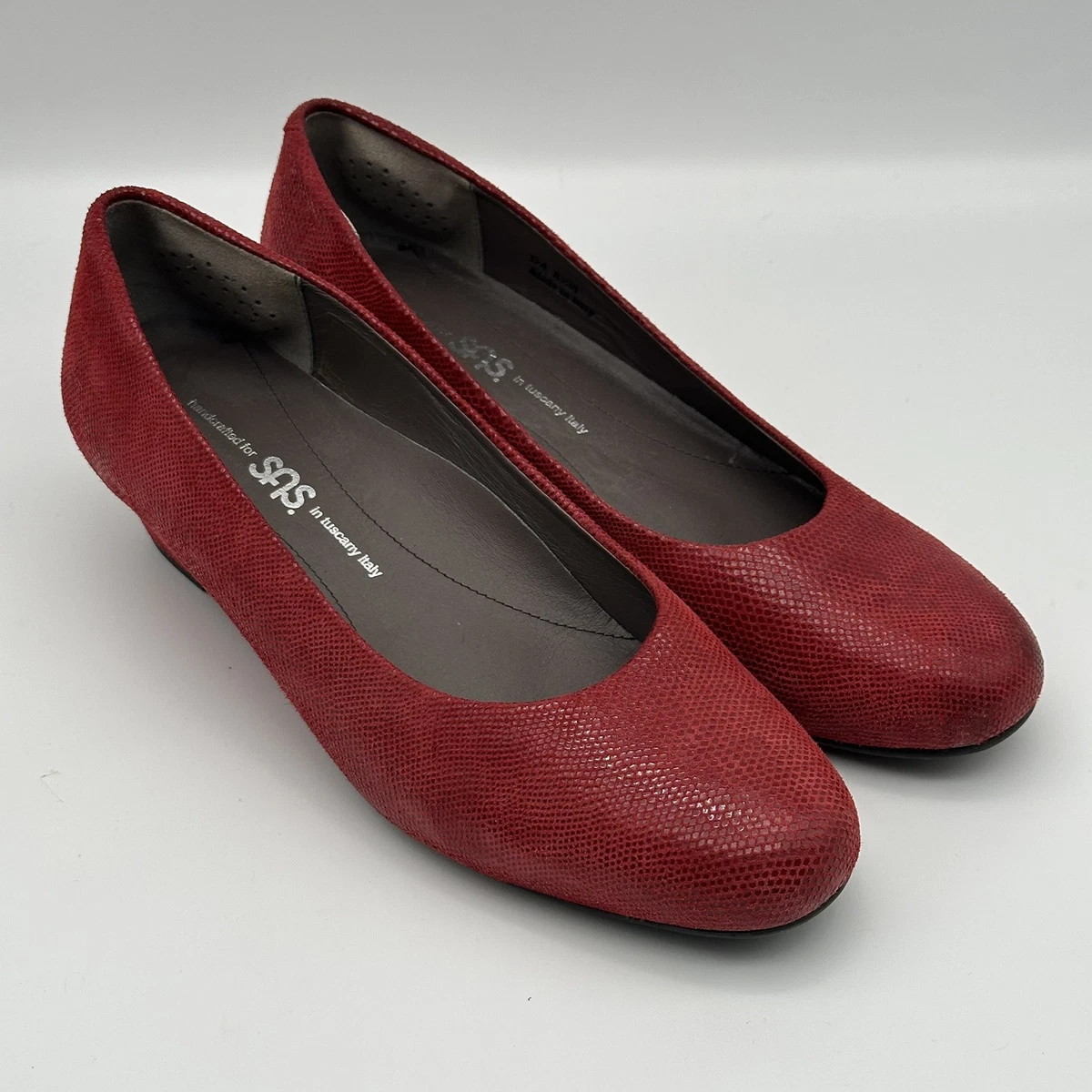 chinese dress ladies Amazon Best Sellers: Best Women's Uniform Dress Shoes main image 1