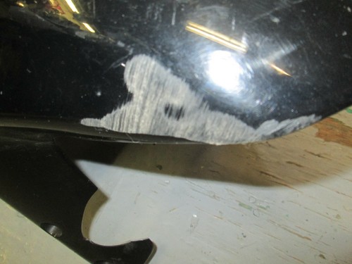 Suzuki GSX-R600 / GSX-R750 / GSX-R1000 front fender - Picture 4 of 11