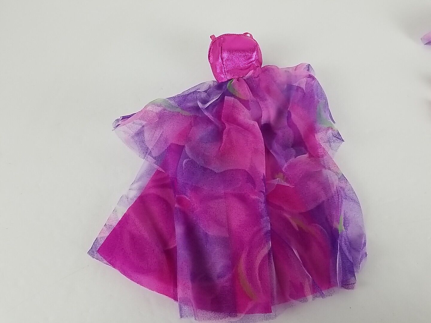 Foto 2 di 24