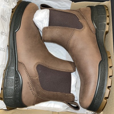 ECCO Women's Track 25 Chelsea Boot Size 9-9.5 US  / 6.5-7 UK / 40 EU *NEW IN BOX