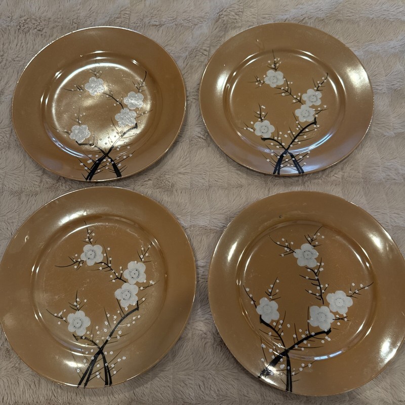 Set of 4 Made In Japan Gold Luster Luncheon Plate  Dogwood Apple Blossoms