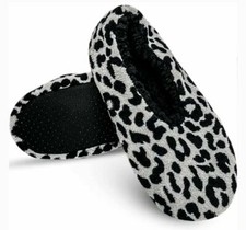Isaac Mizrahi  Leopard Print Sherpa Lined Slippers  Size Medium  NEW 