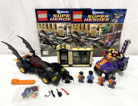 LEGO 6864 Batmobile and the Two-Face Chase 100% w/Manual & Comic, no box - 2012