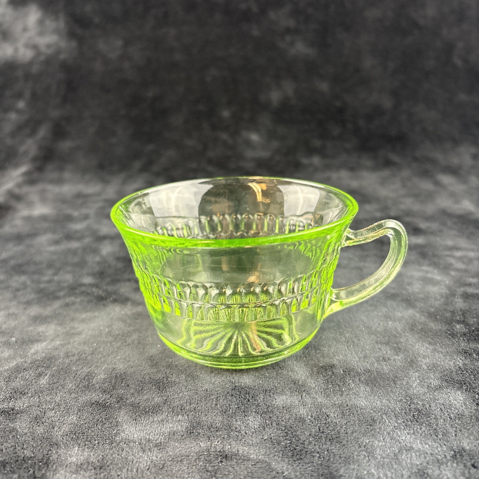 Green Uranium Depression Glass Coffee Tea Cup Roulette Anchor Hocking Glows VTG