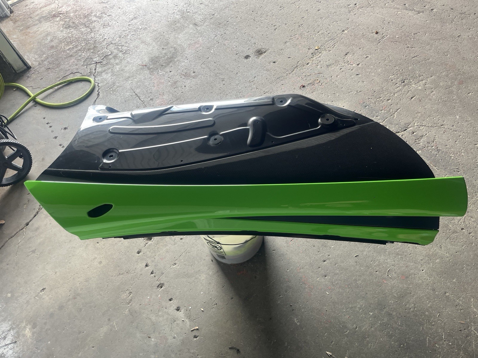 McLaren 570 Passenger Door