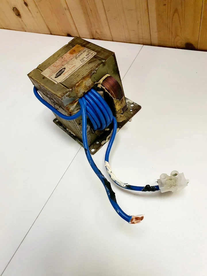 Samsung SHV-E1049A High Voltage Transformer - Image 4 of 4