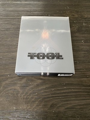 TOOL SALIVAL CD/DVD (RARE & OUT OF PRINT) BOX SET - Dvd Only