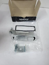 New In Box Southco C2-00-149-0244 Zinc Alloy Locking Push Button Latch - Silver