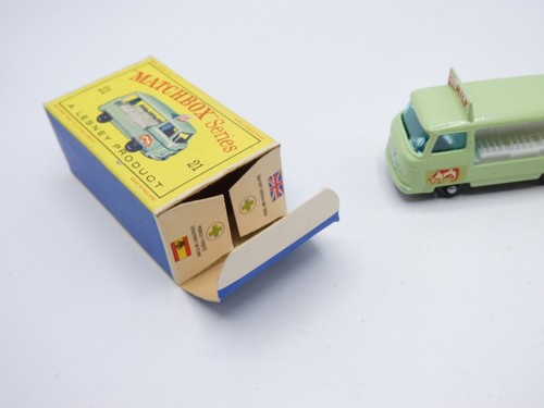 Matchbox Lesney 21c Commer Milk Float BPW quasi come nuovo e imballato - Foto 9 di 10