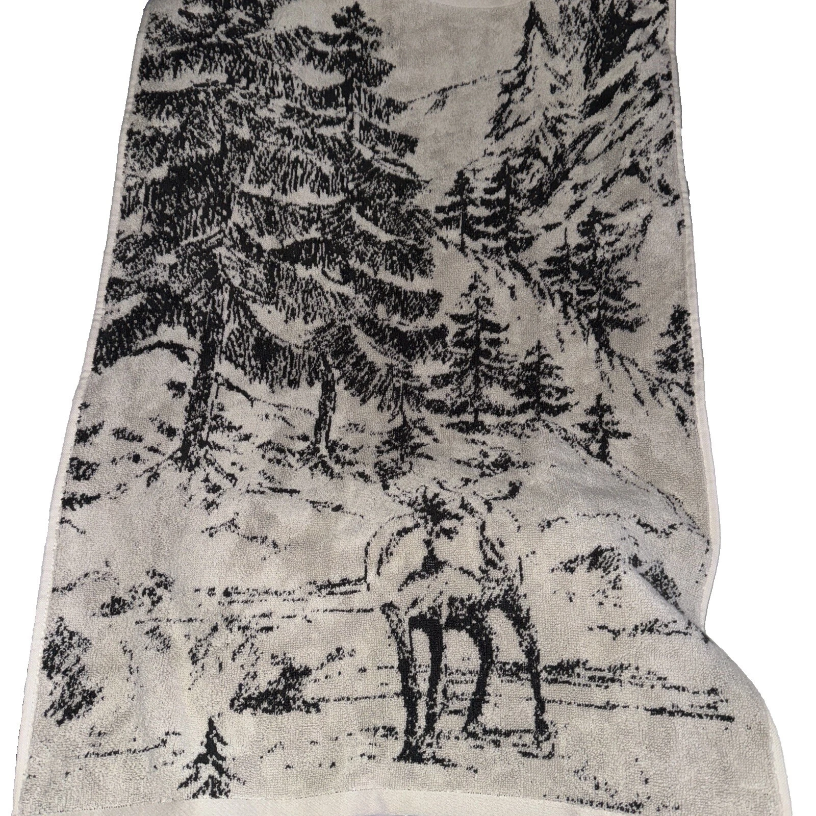 Pottery Barn Holiday Bath Towels & Washcloths