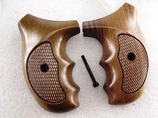 Sile Walnut Finger Groove Grips Fit Smith Wesson J Revolvers 36 60 442 640 642