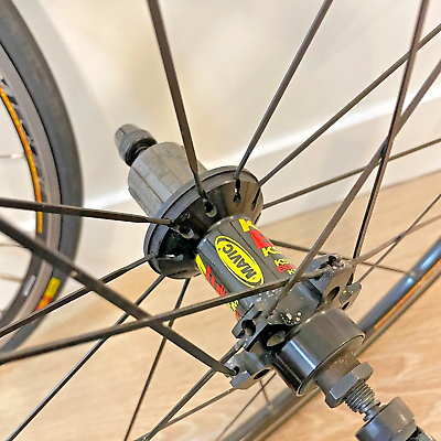 Mavic KSYRIUM Equipe Wheelset 700c Rim Brake QR Wheelset SSC Mavic KSYRIUM Equipe Wheelset 700c Rim Brake QR Wheelset SSC