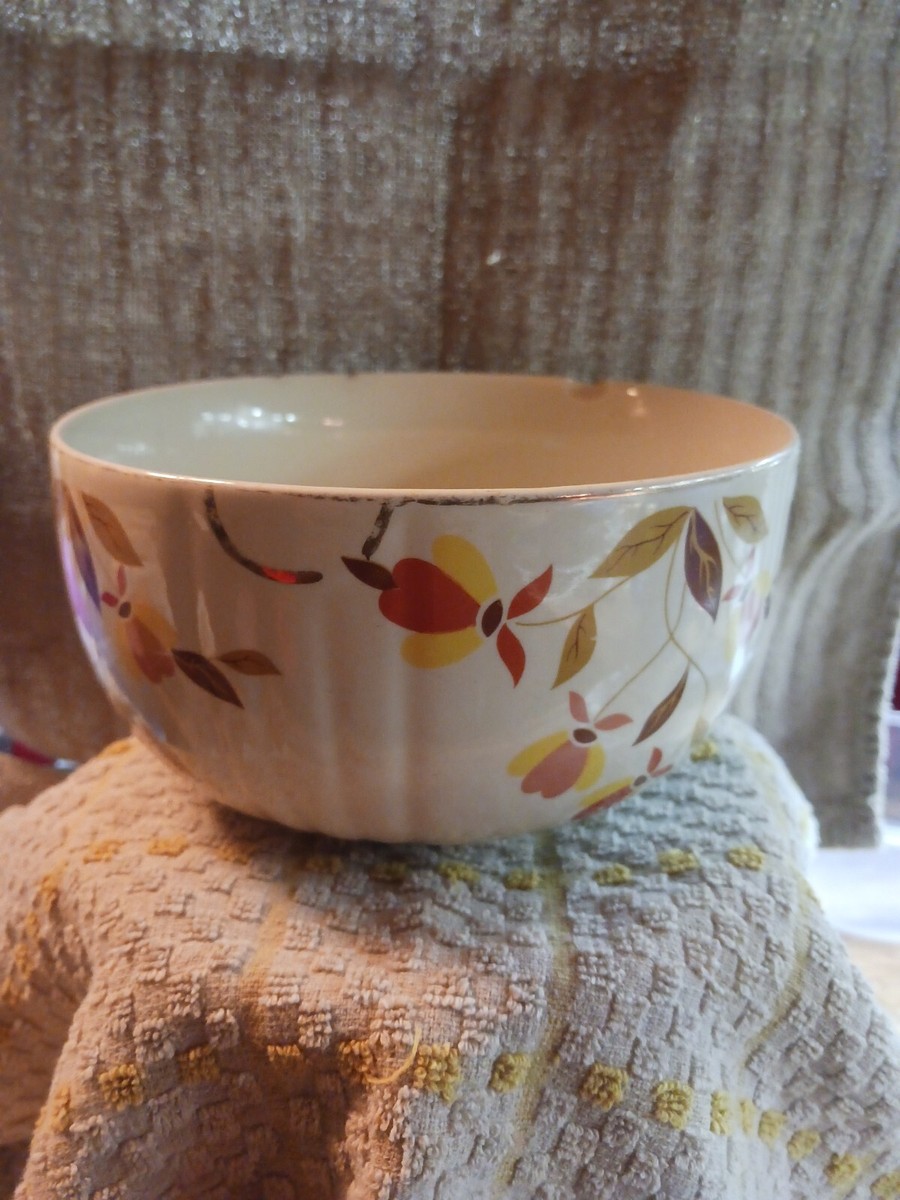 Superior Hall Quality Dinnerware Autumn Leaf: Exquisite Elegance 3 Superior Hall Quality Dinnerware Autumn Leaf: Exquisite Elegance