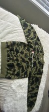 BAPE x CHAMPION CREWNECK. Limited collab. SIZE LARGE