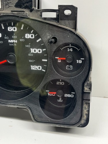 2011 GMC Sierra Diesel Speedometer Gauge Cluster MPH - Picture 5 of 8