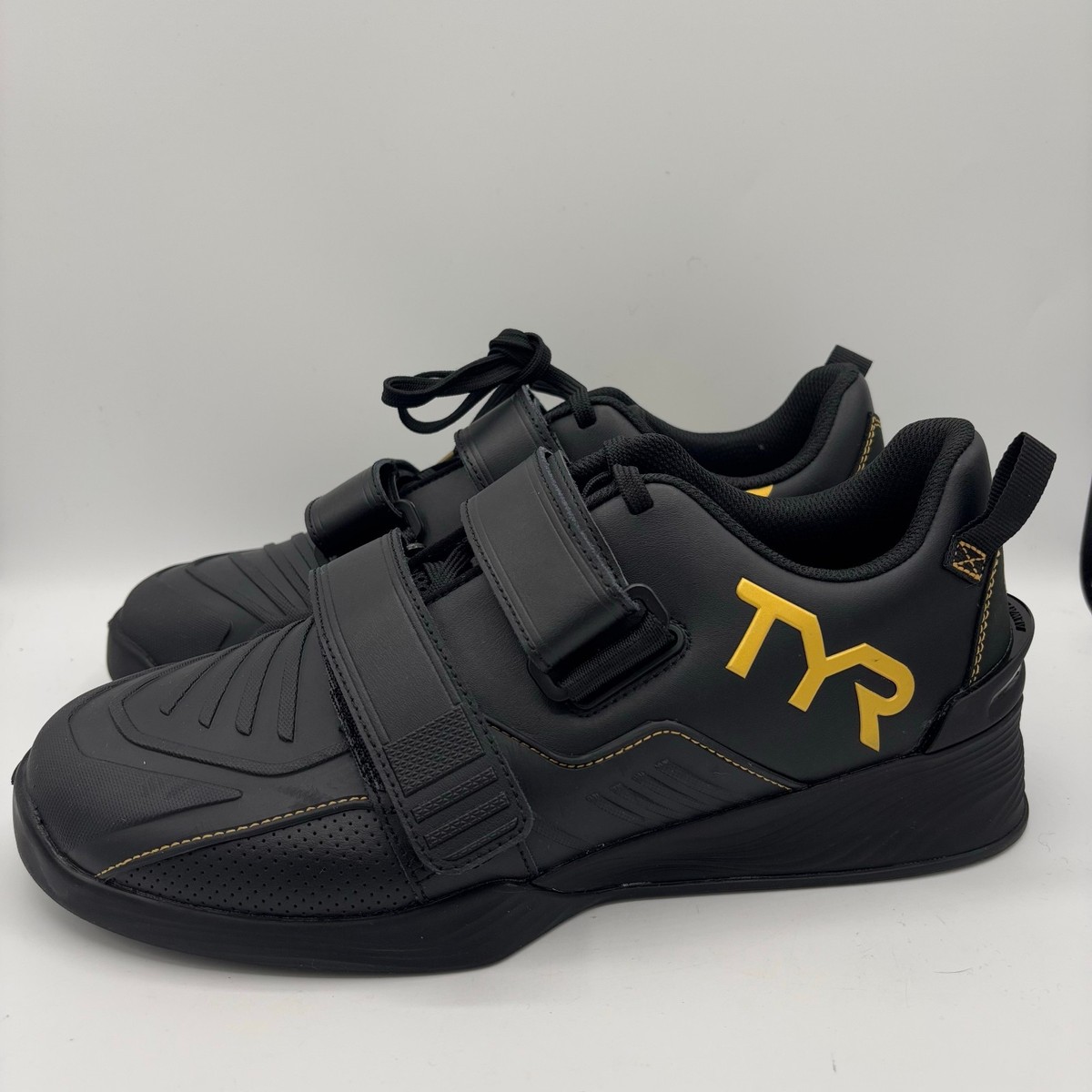 TYR トレーニングシューズ ブラック/ゴールド TYR L-2 Lifter Shoes Mens Size 7/Womens 8.5 Black Gold