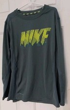 Nike Dri-Fit: Youth Medium Long Sleeve Gray Shirt, Excellent
