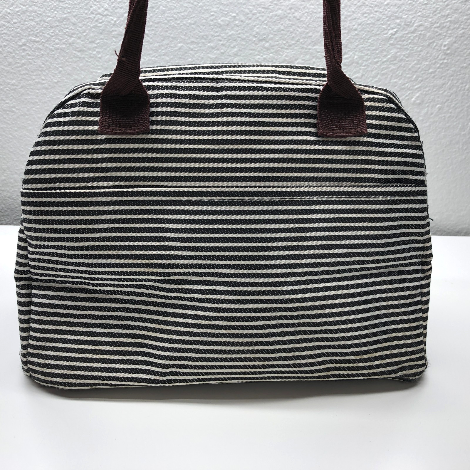 Syntus Lunch Tote Bag Box Stripped Black White Insulated Zip Handle Travel