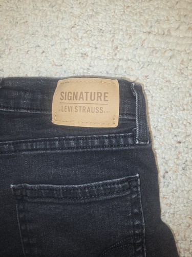 Signature Levi Strauss Girls Sz W12 Black Heritage Mom Shorts Cuffs Distressed - Picture 5 of 6