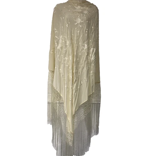 Vtg Silk Embroidered  Flamenco Manton Sevilla  Spain Bridal Piano Shawl Cream