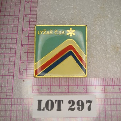 Vintage Czech CSR Skiing 1972 Winter Olympic Games Sapporo Pin 1/1 LOT 297