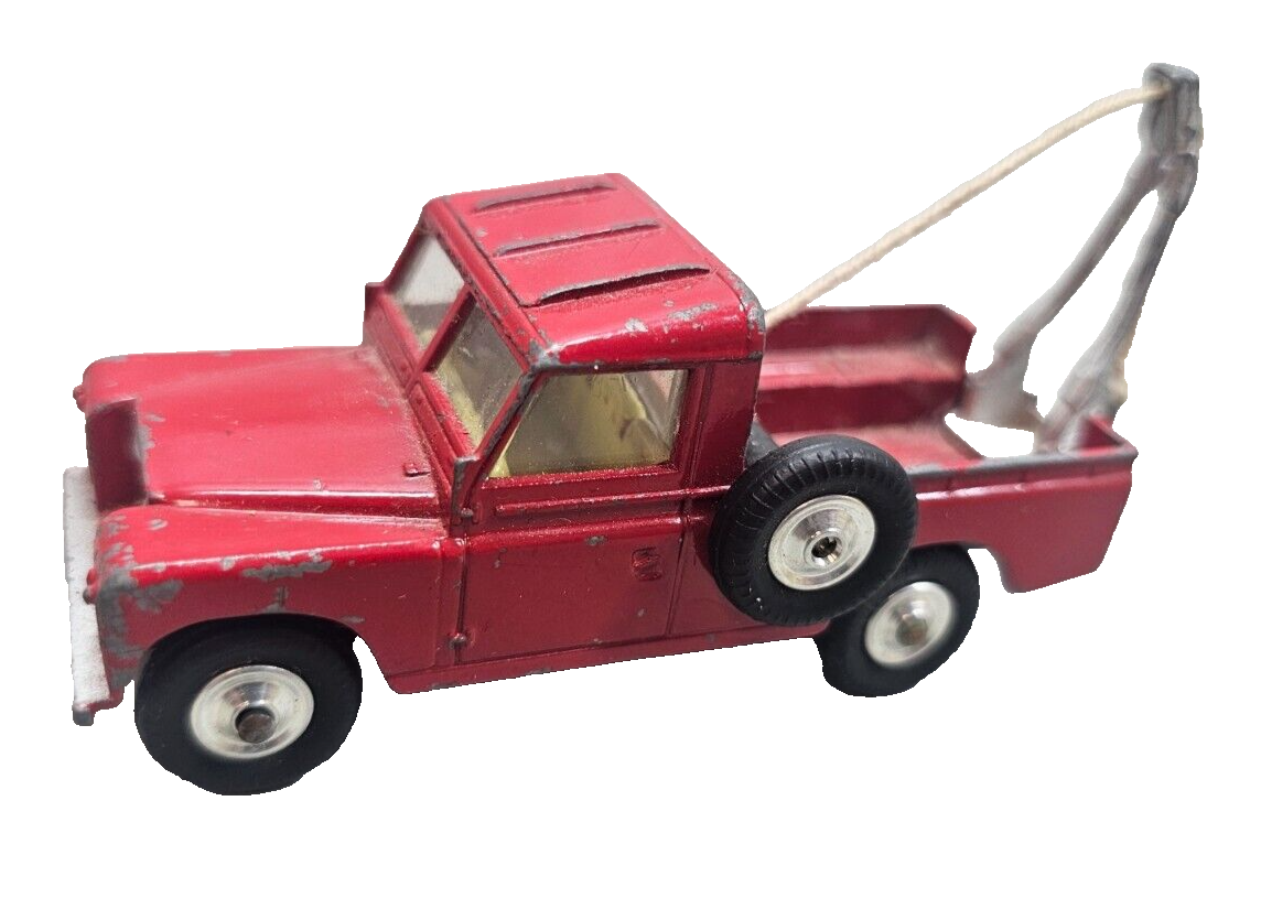 Vintage Corgi Toys Red Diecast Land Rover 109 Breakdown