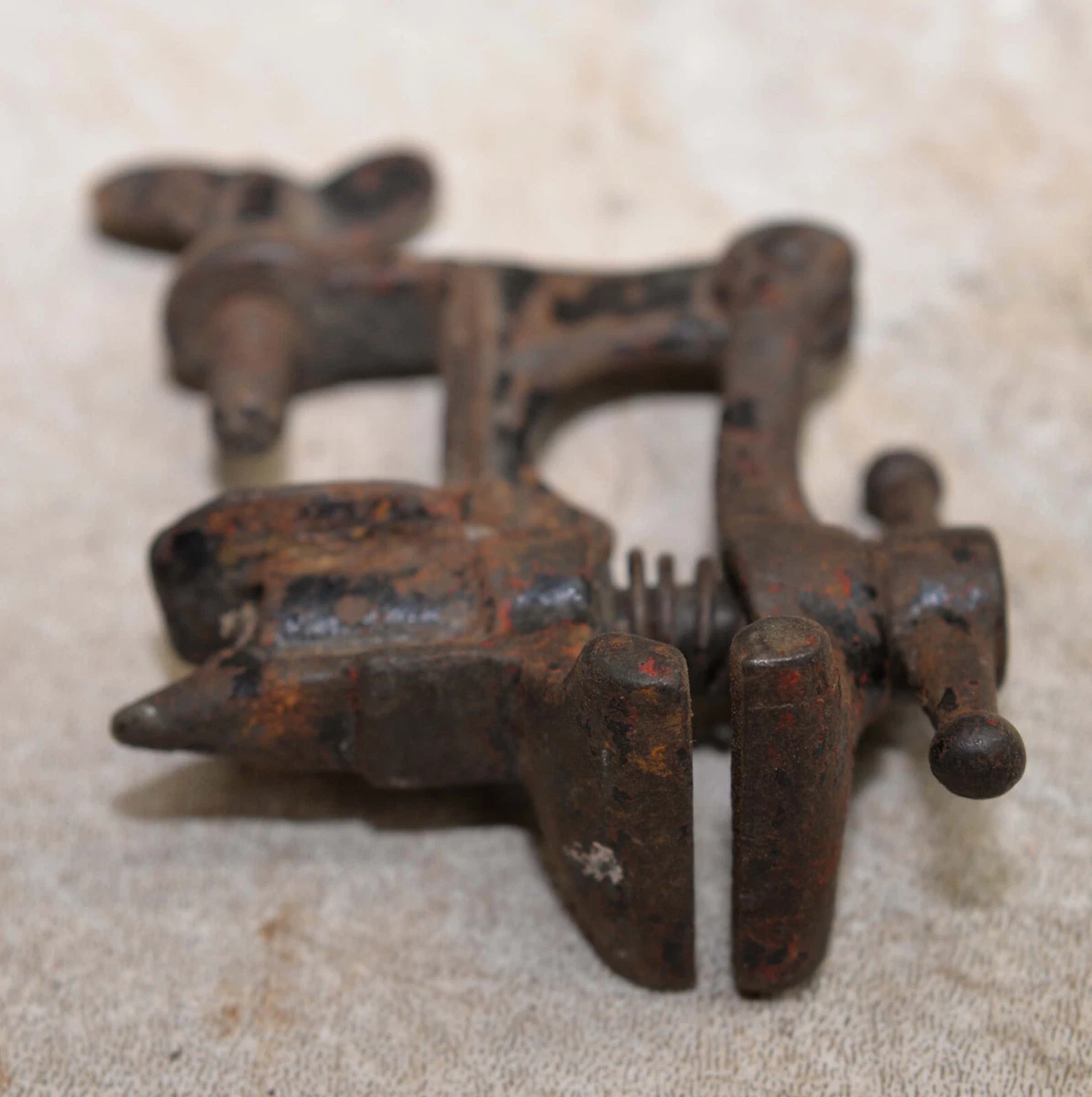 Tiny vise sale
