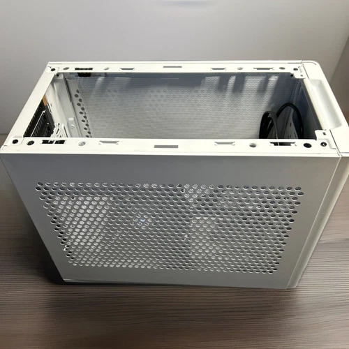 COOLER MASTER MASTERBOX NR200P TEMPERED GLASS PANEL White EDITION