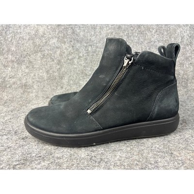 ECCO Soft 7 Tred Boots Womens 7-7.5 Black Nubuck Leather Side Zip Ankle Booties