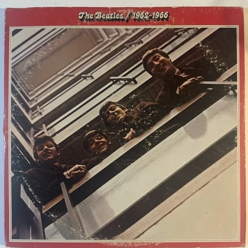 The BEATLES 1962-1966 Apple 2 Lp Better VG/Better VG Play Tested