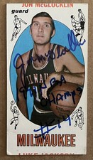 JON MCGLOCKLIN AUTOGRAPHED 1969-70 TOPPS ROOKIE BASKETBALL CARD # 14 BUCKS