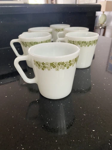 PYREX Crazy Daisy Milk Glass Coffee Cups Spring Blossom VTG Mugs Green 6 Vintage