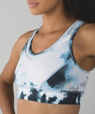 Lululemon  Strap It Like It  s Hot  Sports Bra Women  s Size 6 Blue Pixie