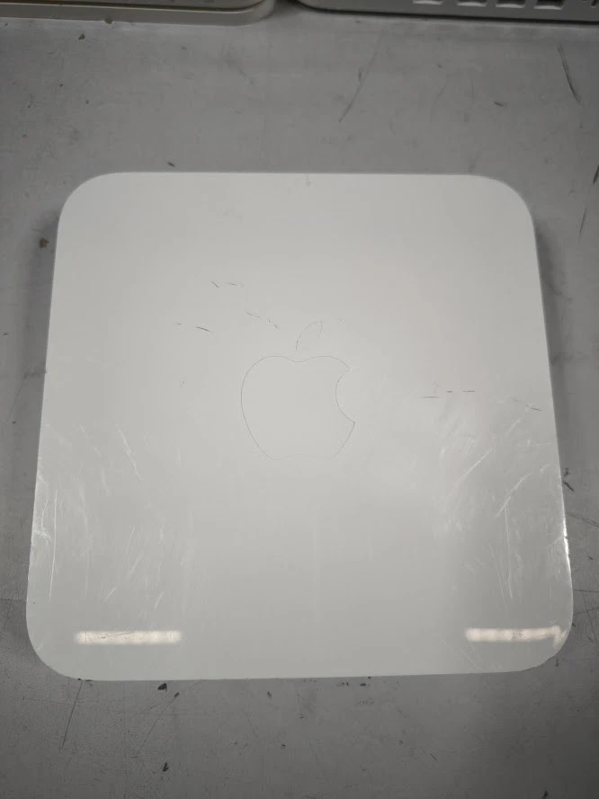 Lot of 11 Apple AirPort Extreme Base Stations A1408 - For Parts - Image 3 of 4