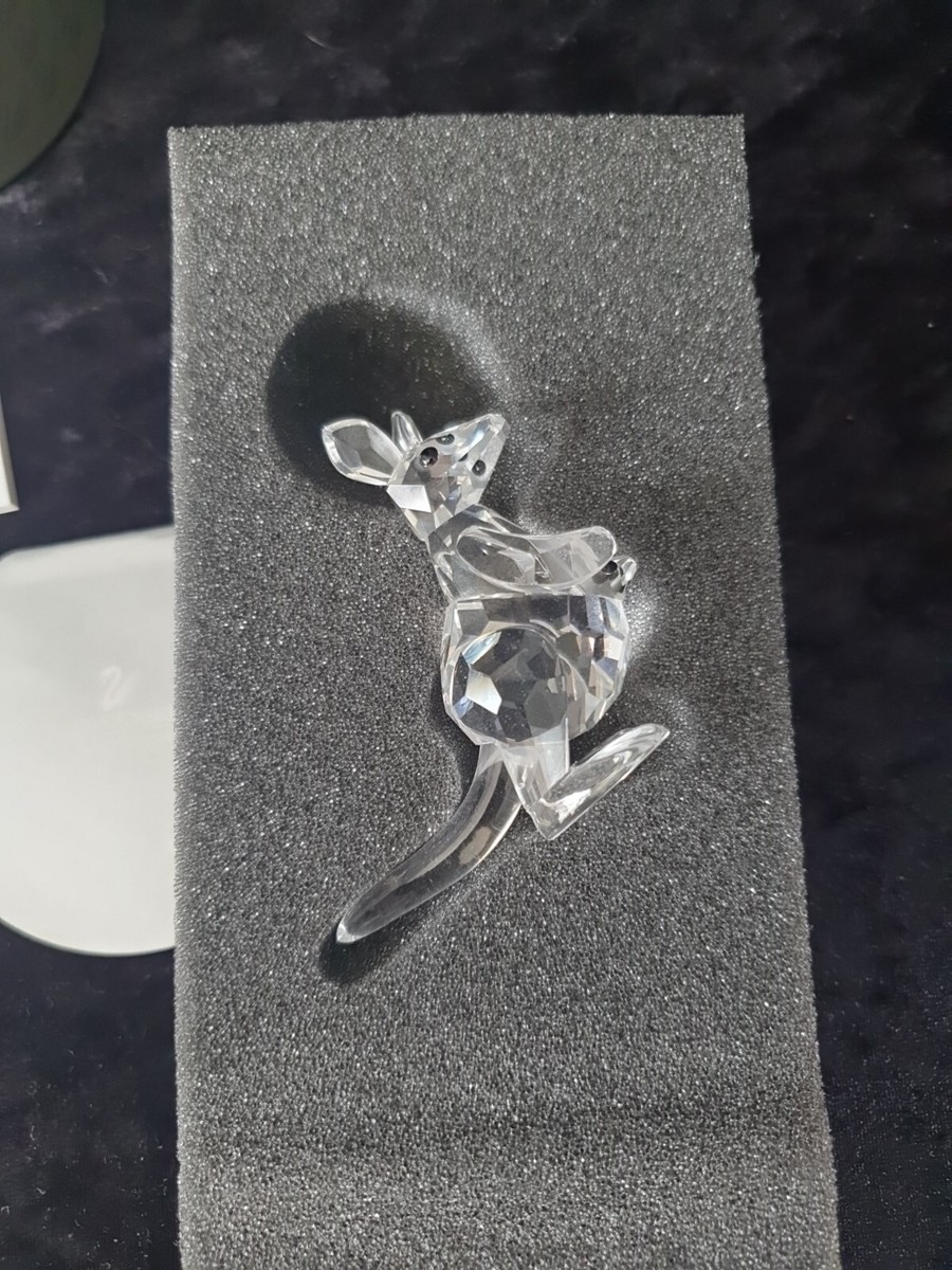 181756 Swarovski Crystal Kangaroo With Baby Joey A7609 NR000 001