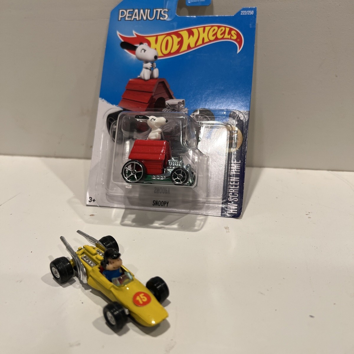 HASBRO AVIVA スヌーピー HANDFULLS MINI DIECAST WOODSTOCK IN