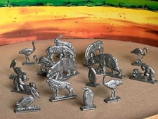 MANURBA RECAST FLAT ANIMALS -- 8 DIFFERENT ANIMALS, 16 FIGURES