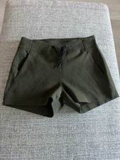 Lululemon Shorts - Green - 8 - Used