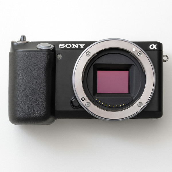 Cámara Sony NEX-F3 color negro en excelente estado